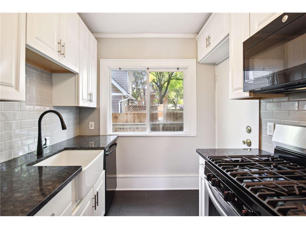 2008-2010 Saint Clair Avenue Saint Paul MN 55105 7032617 image6