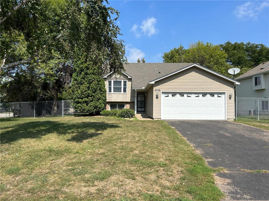2008 Black Hills Drive Burnsville MN 55337 6421027 image1