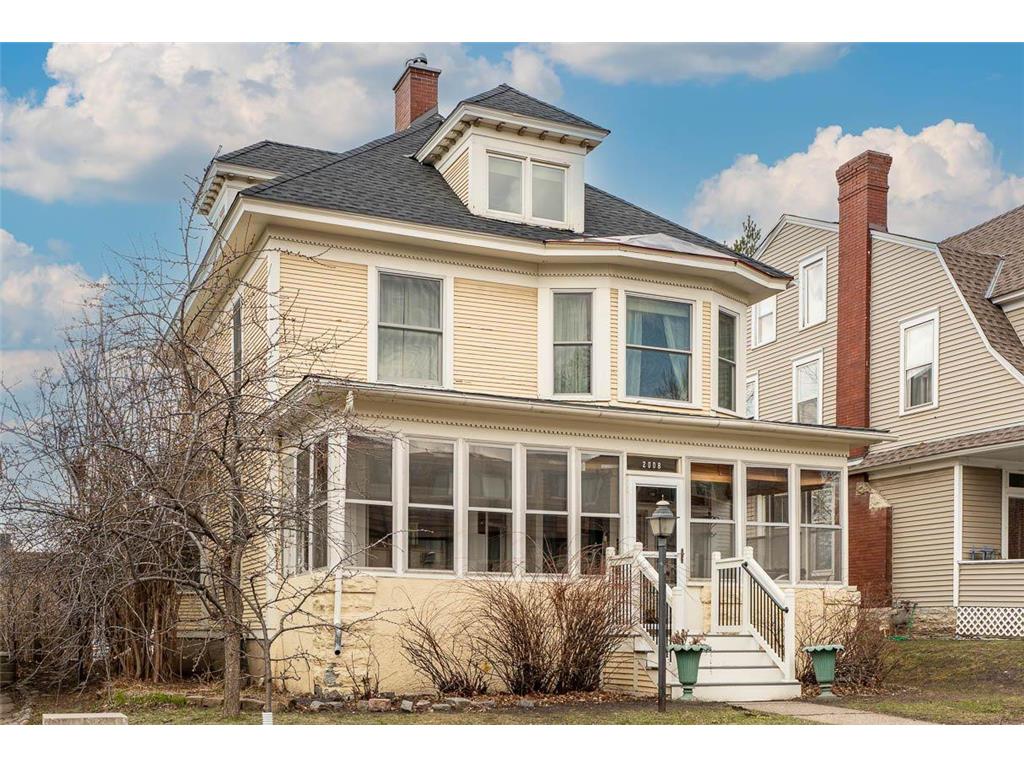 2008 Grand Avenue S Minneapolis MN 55405 6462147 image1