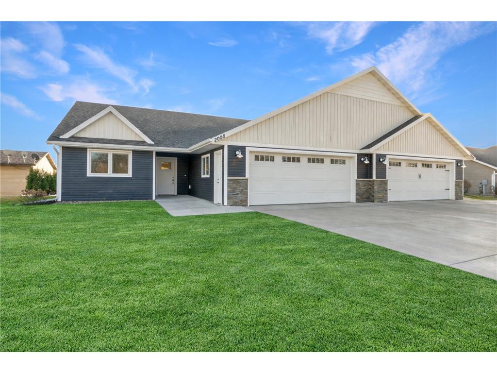2008 Lakepark Avenue Alexandria MN 56308 6825382 image1