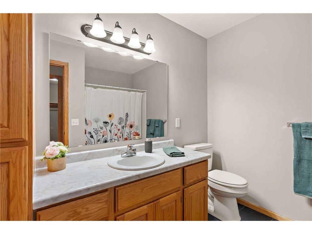 2008 Parkway Avenue Shakopee MN 55379 7086006 image15