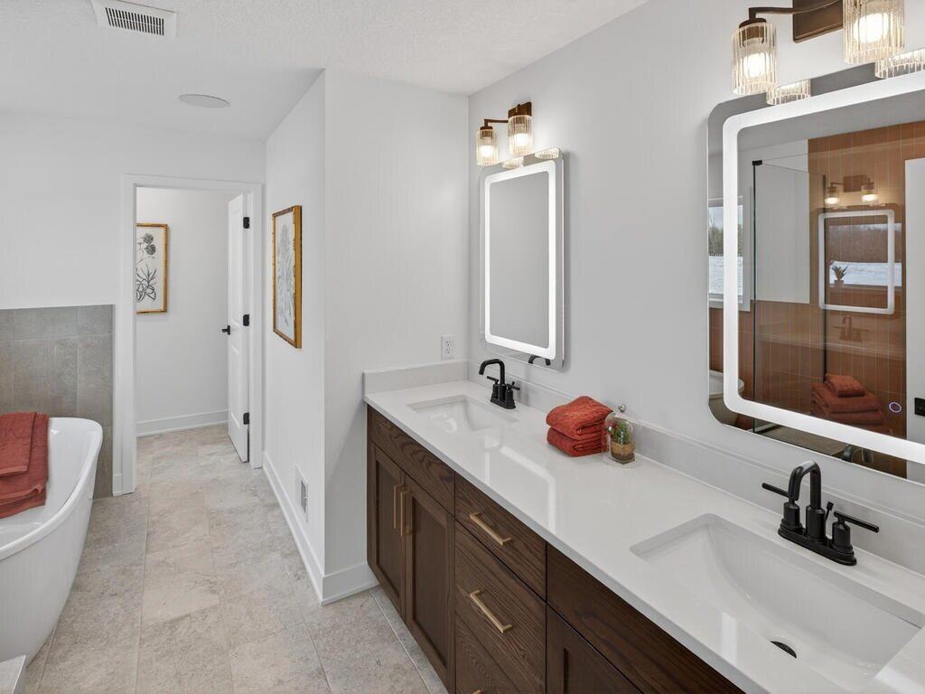 20081 Globe Drive Lakeville MN 55044 6823350 image19