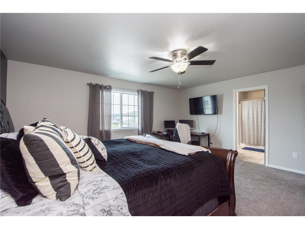2009 42nd Street S Moorhead MN 56560 7071407 image24