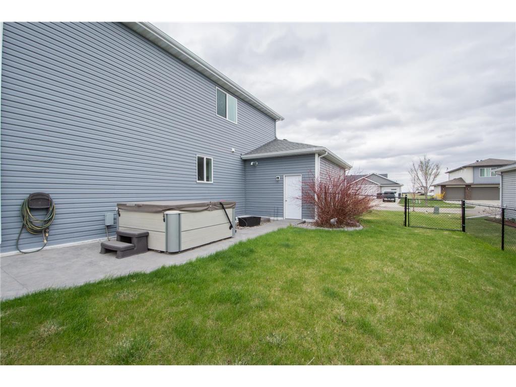 2009 42nd Street S Moorhead MN 56560 7071407 image50
