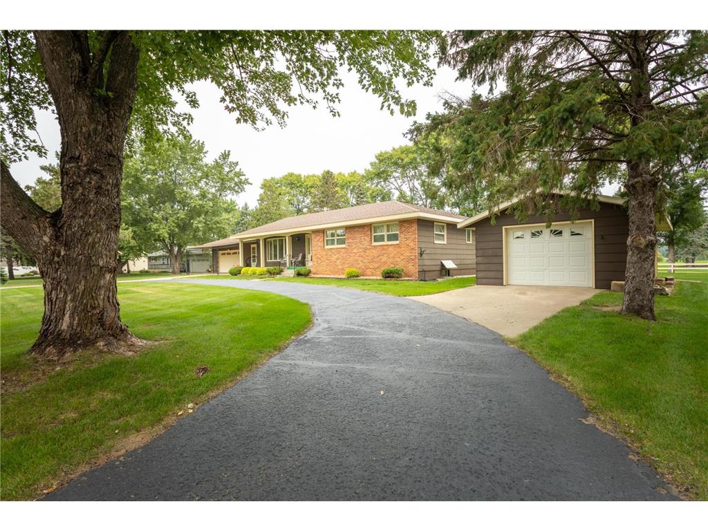 2009 Fairway Lane NE Alexandria MN 56308 6424842 image1