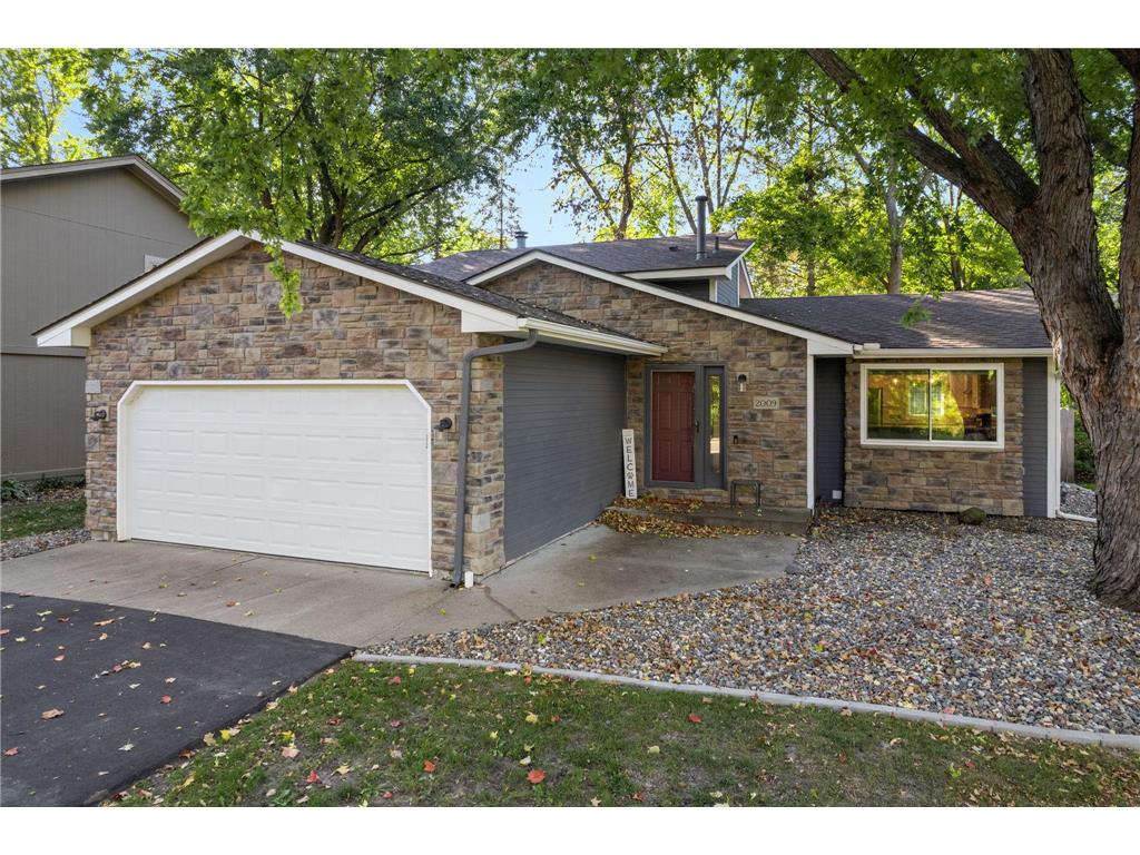 2009 Flag Avenue N Golden Valley MN 55427 6800118 image1