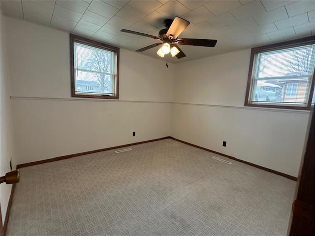 2009 Great Bend Boulevard Windom MN 56101 6826216 image6