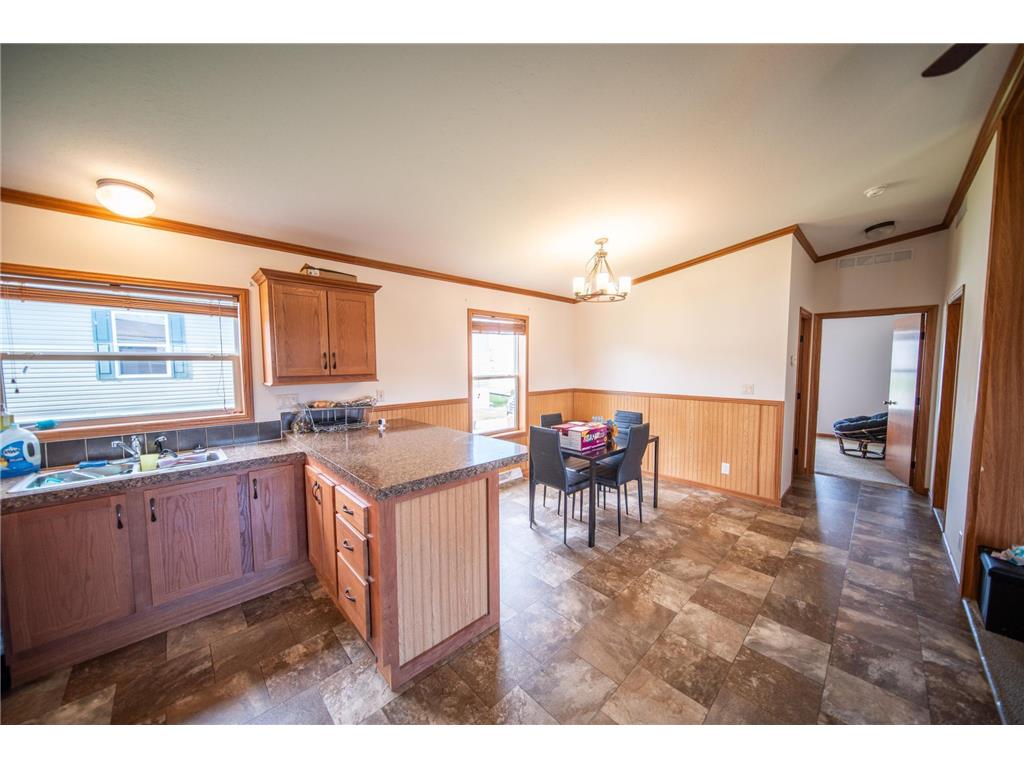 2009 Osprey Pl NW Stewartville MN 55976 6724314 image10