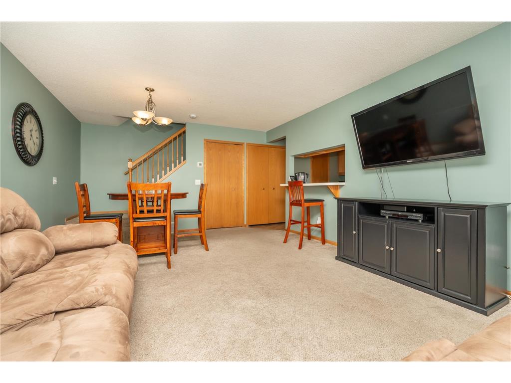 2009 Southcross Drive W #903 Burnsville MN 55306 7062945 image4