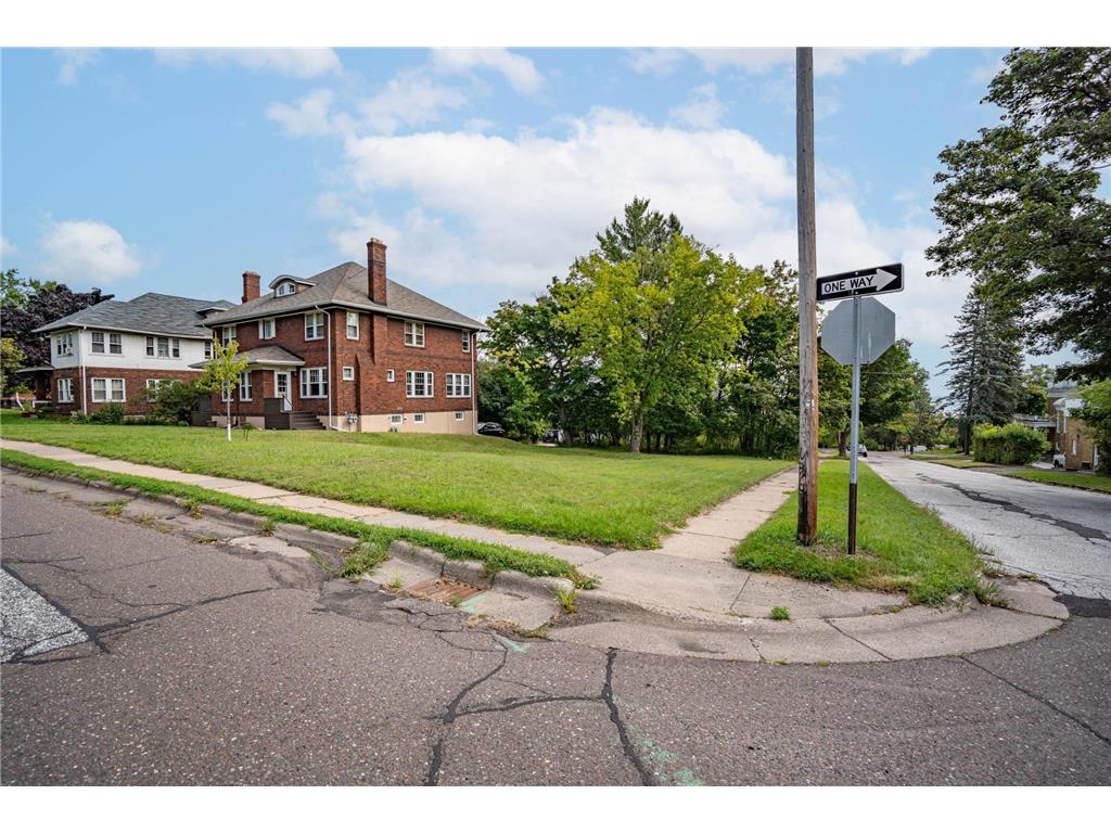 200X E 3rd Street Duluth MN 55805 7067533 image6
