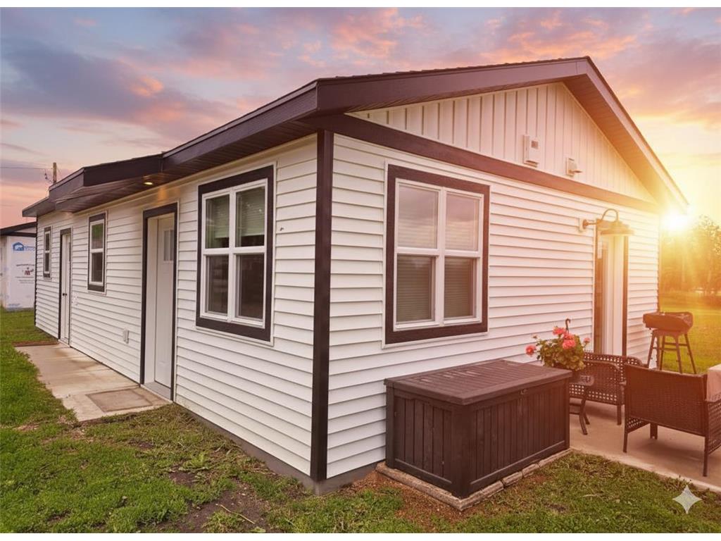 201 1/2 10th Avenue SE Pipestone MN 56164 7036364 image12