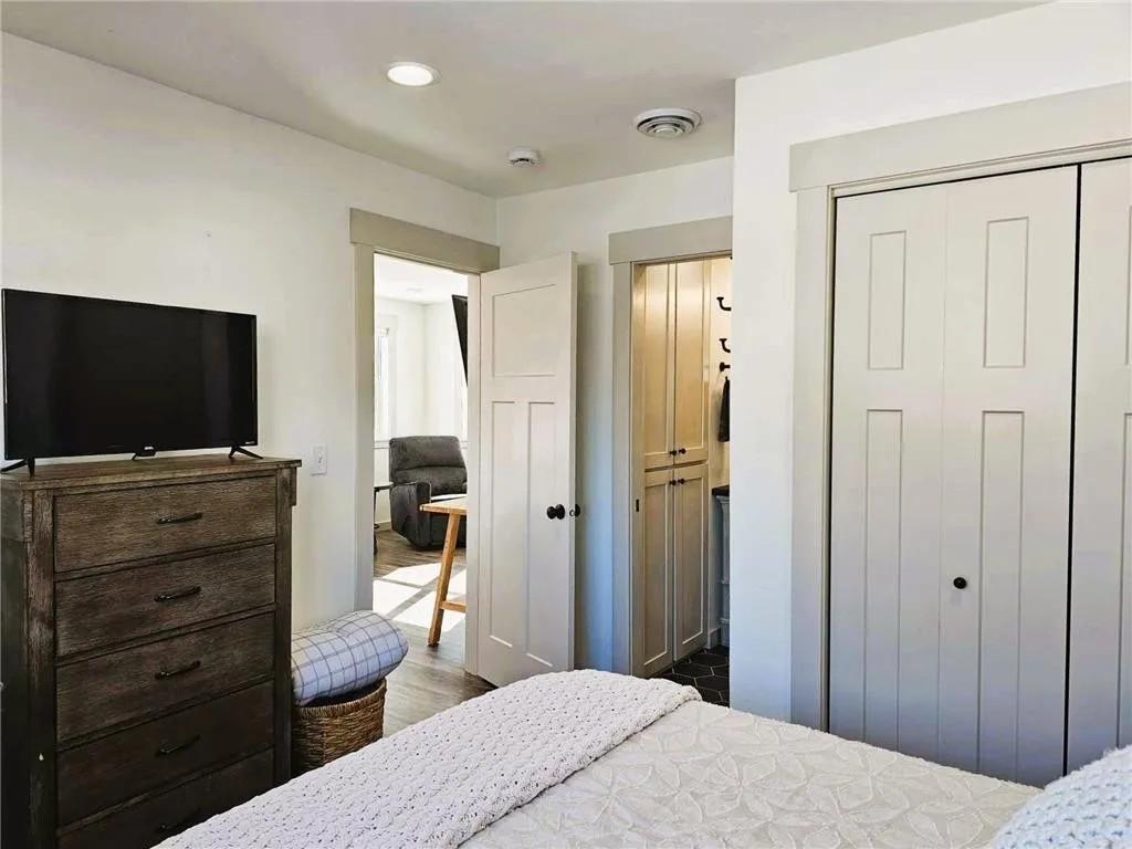 201 1/2 10th Avenue SE Pipestone MN 56164 7036364 image9