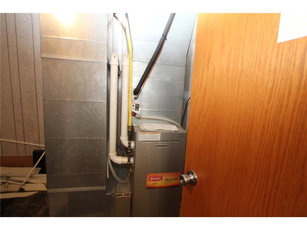 203 3RD ST W W 3RD ST W Thief River Falls MN 56701 6788357 image11