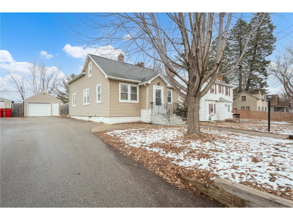 201 10th Street SE Rochester MN 55904 7025299 image1