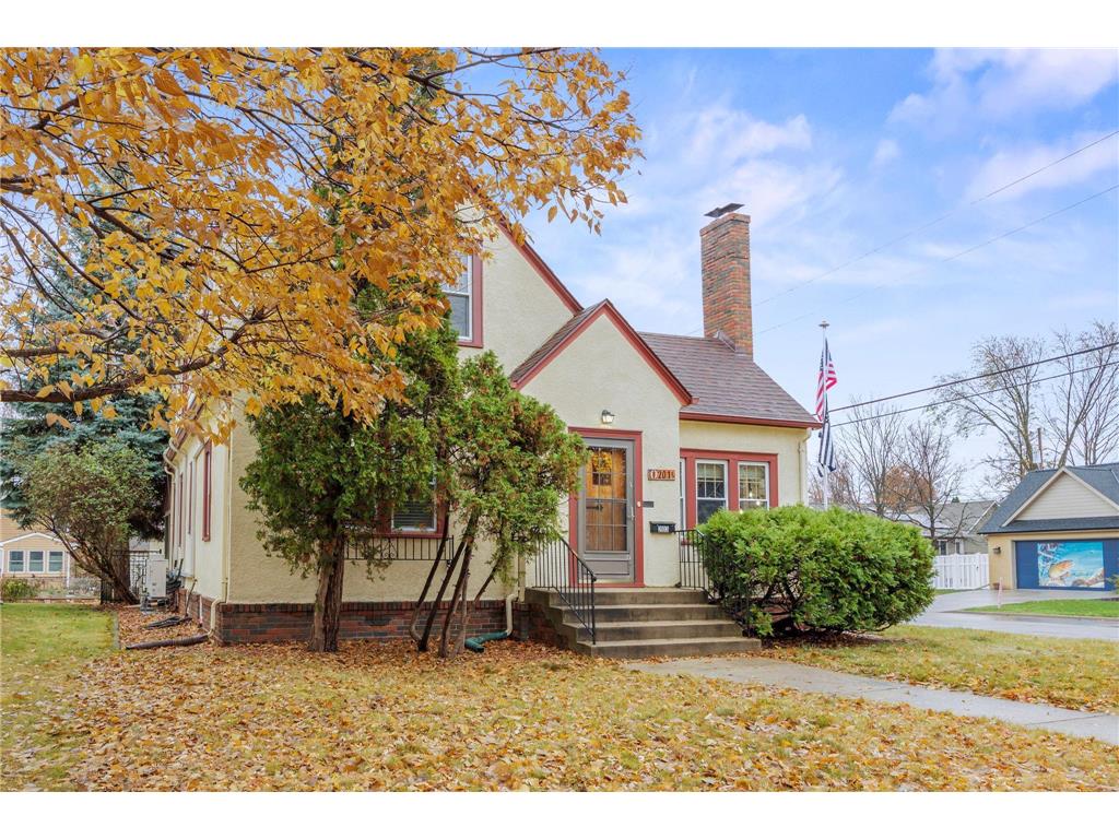 201 11th Avenue N Hopkins MN 55343 6652069 image1