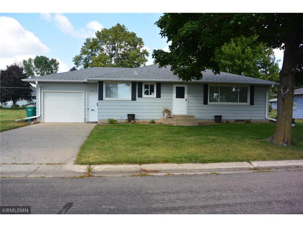 201 13th Street W Glencoe MN 55336 6784936 image1