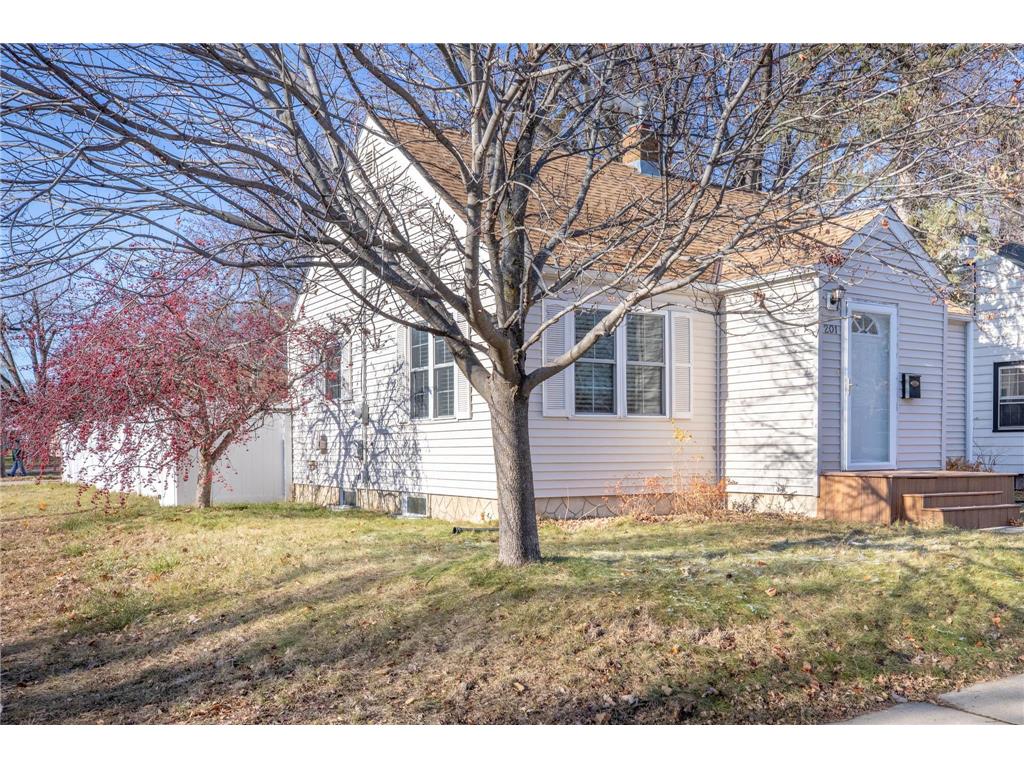 201 28th Avenue N Saint Cloud MN 56303 6635314 image1