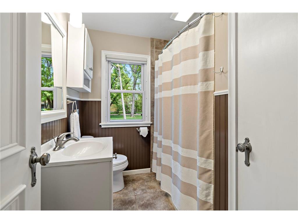 201 2nd Street NE Osseo MN 55369 7050876 image14