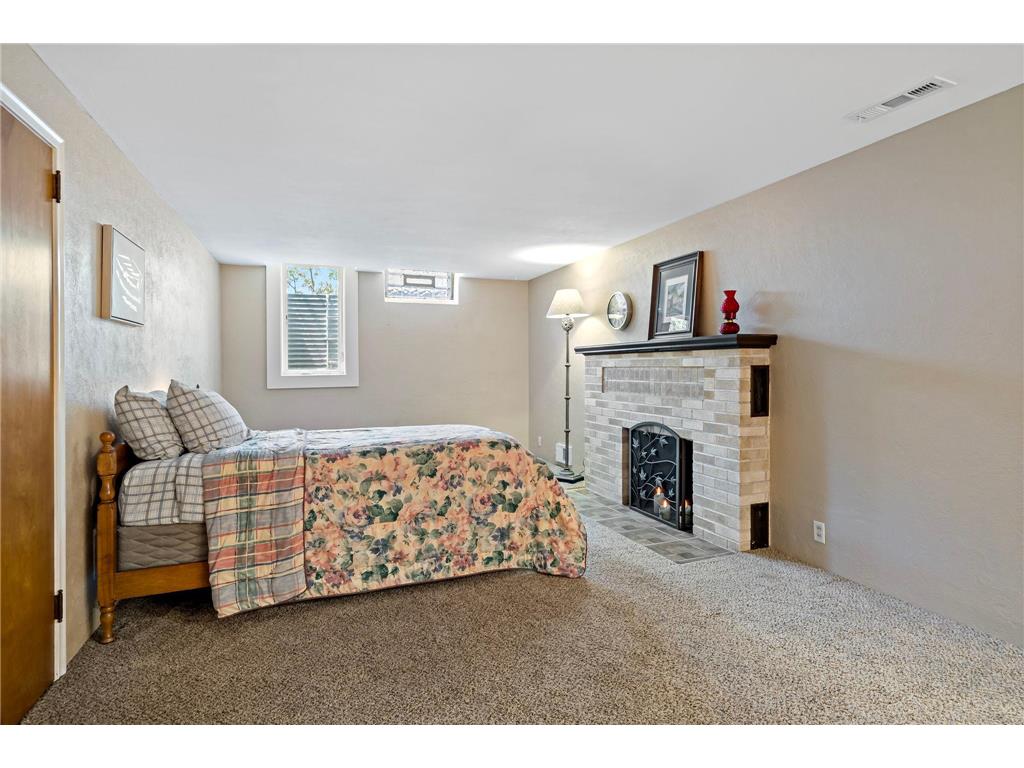 201 2nd Street NE Osseo MN 55369 7050876 image22
