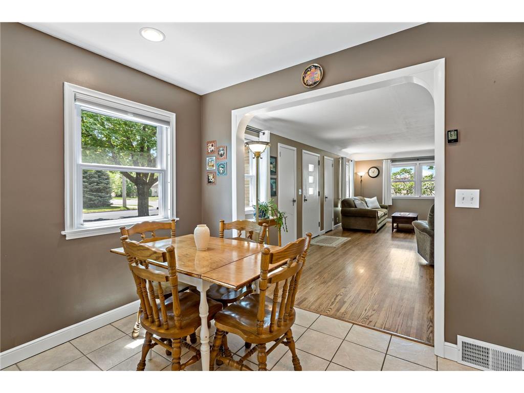 201 2nd Street NE Osseo MN 55369 7050876 image8