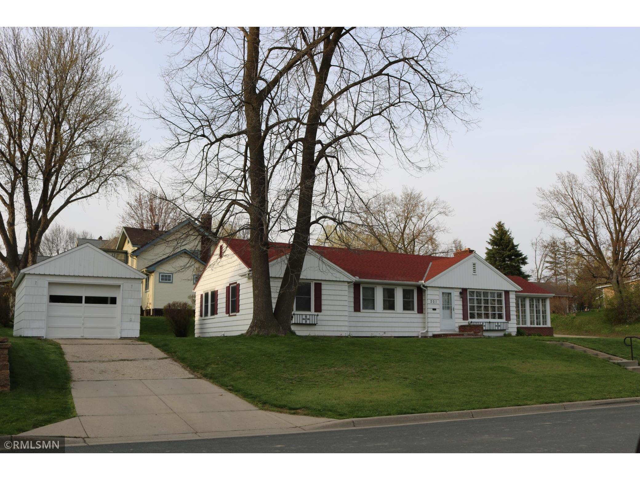 201 2nd Street NW, New Prague, MN 56071 MLS 5711912 Edina Realty