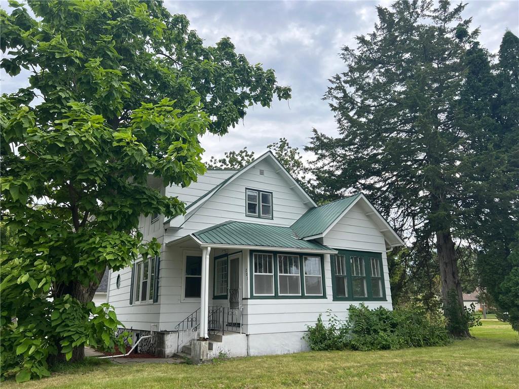 201 3rd Avenue N Waldorf MN 56091 6590245 image1