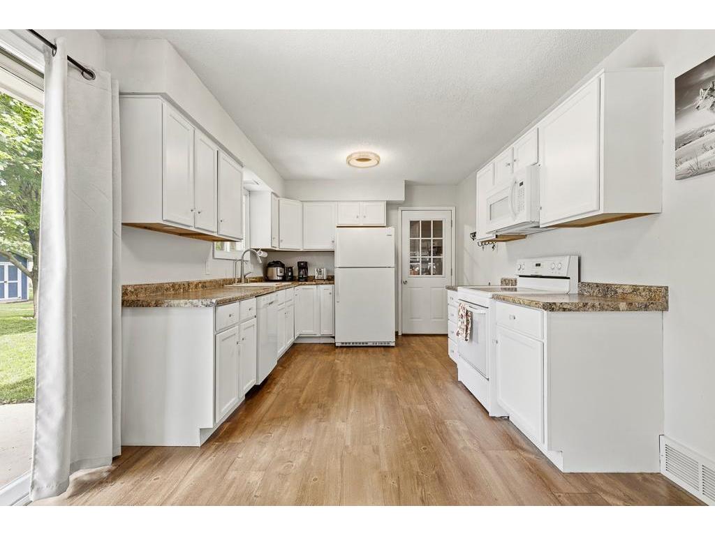 201 3rd Street E Tracy MN 56175 7087187 image15