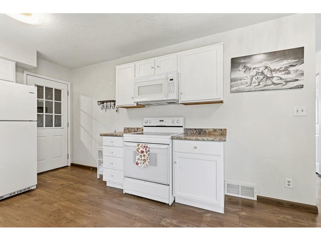 201 3rd Street E Tracy MN 56175 7087187 image18