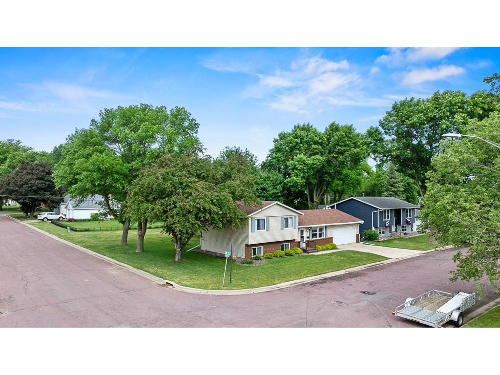 201 3rd Street E Tracy MN 56175 7087187 image3