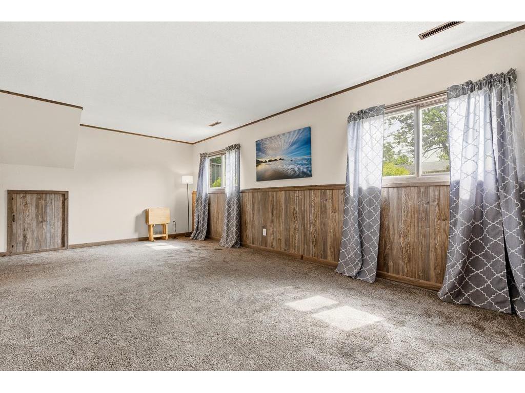 201 3rd Street E Tracy MN 56175 7087187 image32