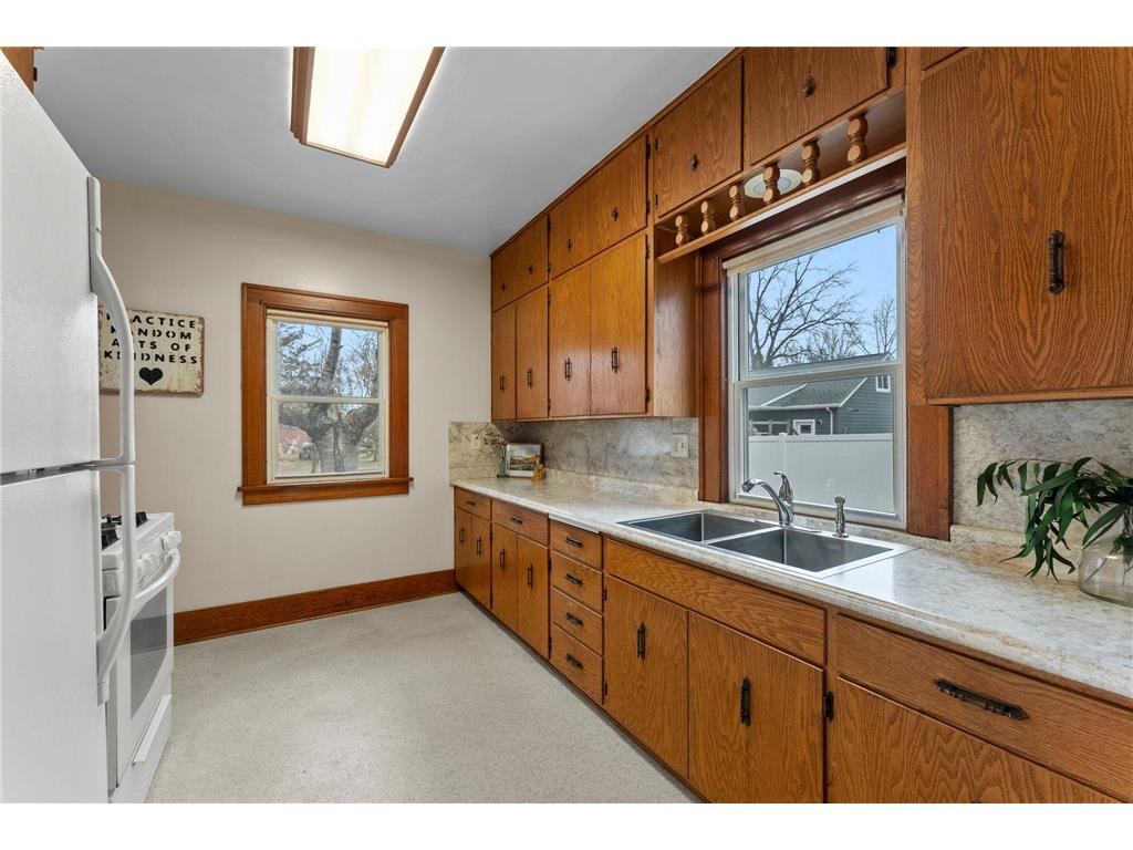 201 3rd Street S Raymond MN 56282 7035658 image20