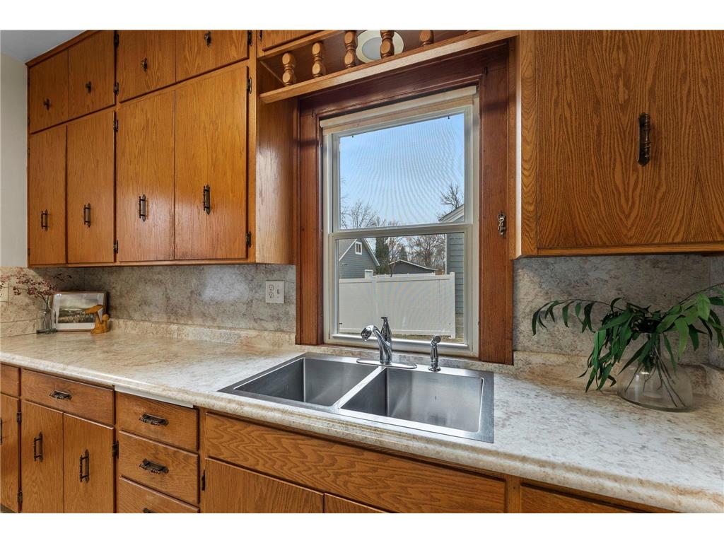 201 3rd Street S Raymond MN 56282 7035658 image22