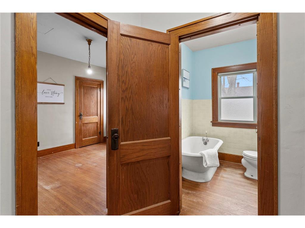 201 3rd Street S Raymond MN 56282 7035658 image26