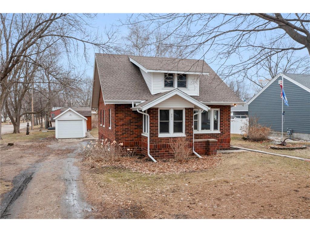 201 3rd Street S Raymond MN 56282 7035658 image3