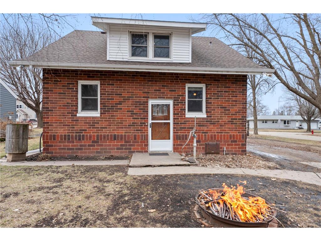 201 3rd Street S Raymond MN 56282 7035658 image46