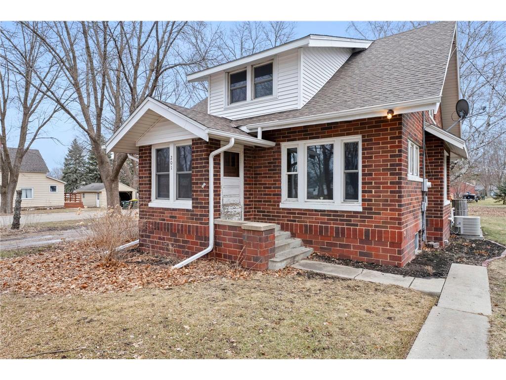 201 3rd Street S Raymond MN 56282 7035658 image47