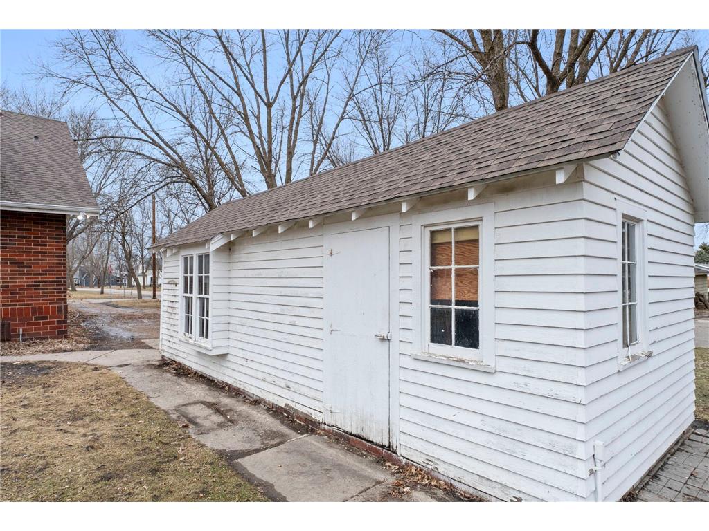 201 3rd Street S Raymond MN 56282 7035658 image61