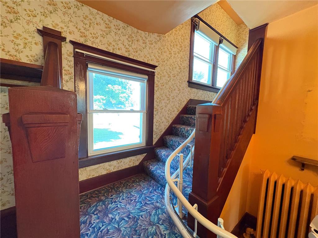 201 3rd Street SE Renville MN 56284 6749328 image15