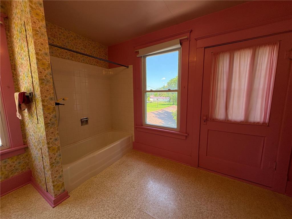 201 3rd Street SE Renville MN 56284 6749328 image19