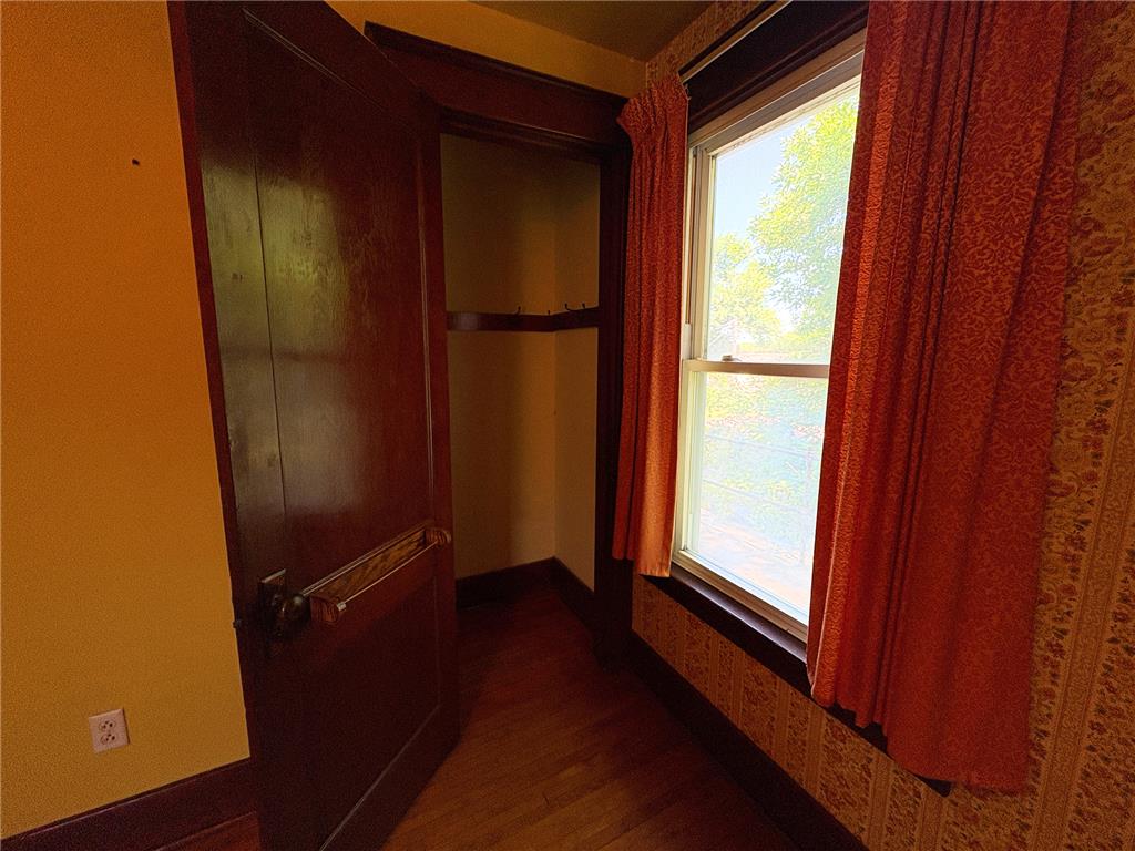 201 3rd Street SE Renville MN 56284 6749328 image21