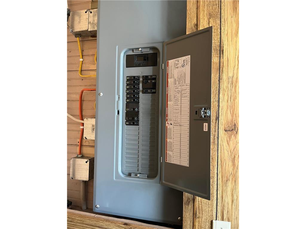 201 3rd Street SE Renville MN 56284 6749328 image34