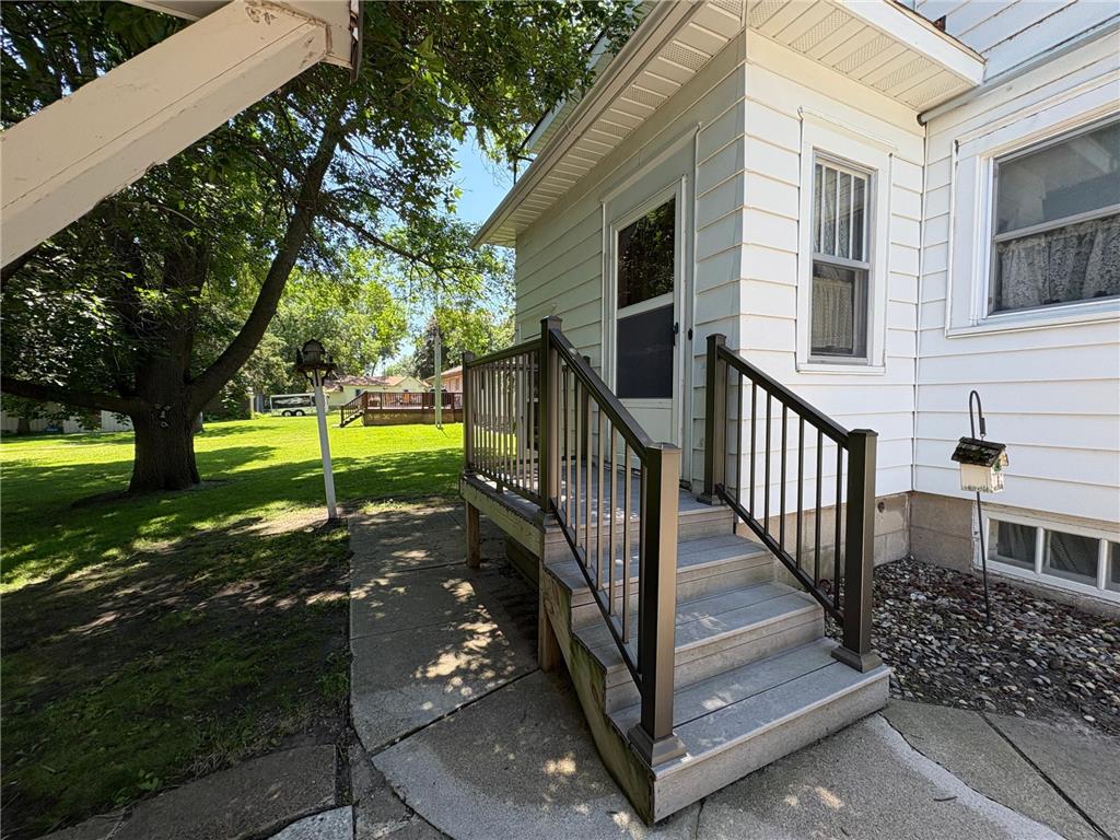 201 3rd Street SE Renville MN 56284 6749328 image4