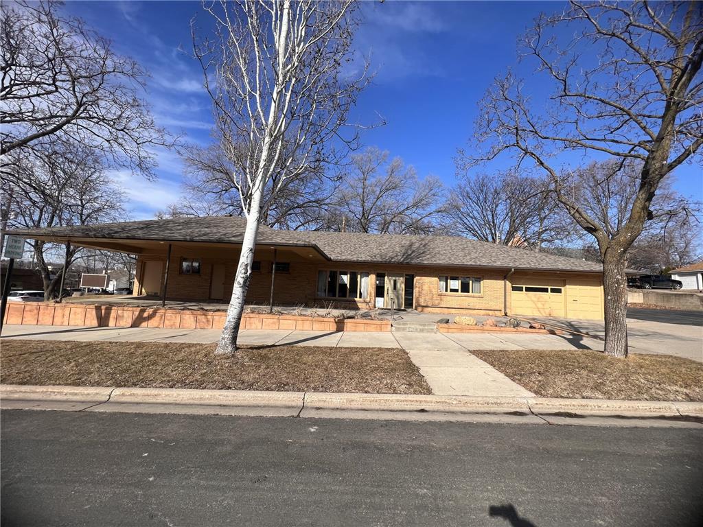 201 4th Street E Northfield MN 55057 6502376 image1