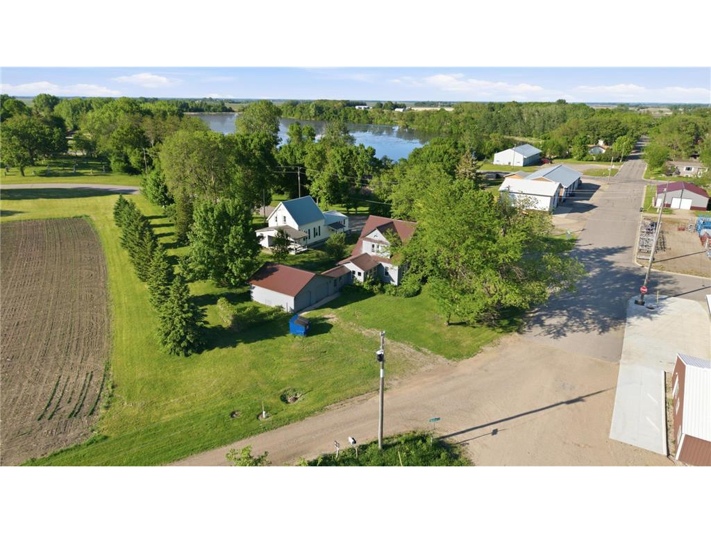201 5th Street N Grove City MN 56243 7083729 image3