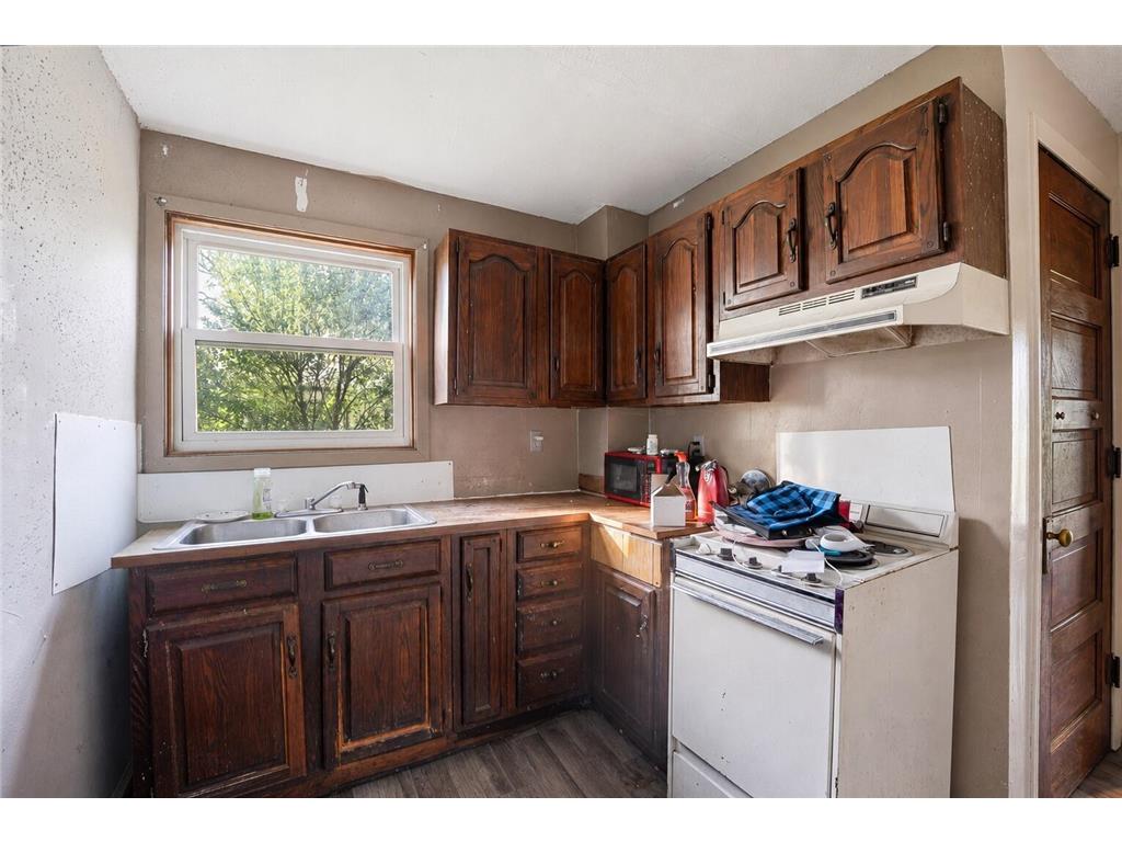 201 5th Street N Grove City MN 56243 7083729 image8