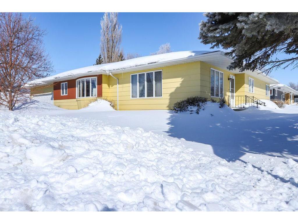 201 5th Street W Ada MN 56510 6348482 image1