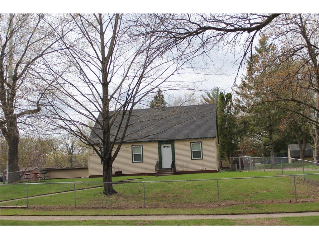 201 7th Avenue N Princeton MN 55371 6372563 image1