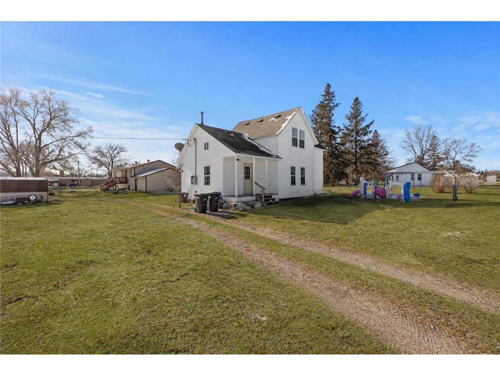 201 7th Street SW Little Falls MN 56345 7041775 image1