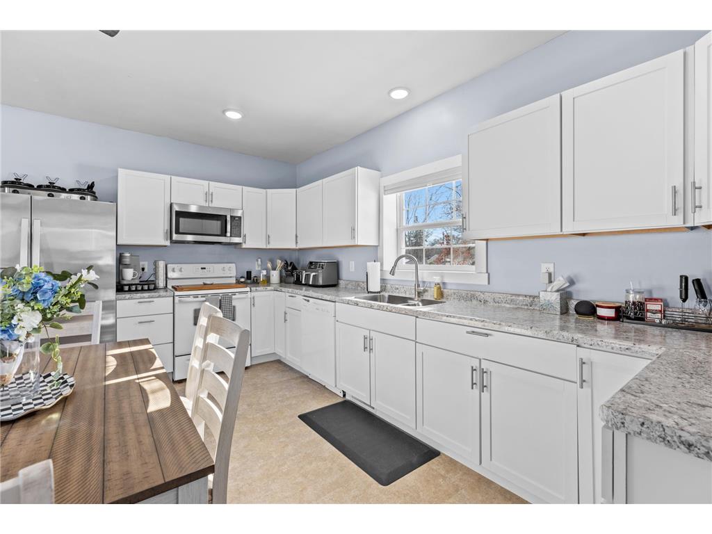 201 7th Street SW Little Falls MN 56345 7041775 image2