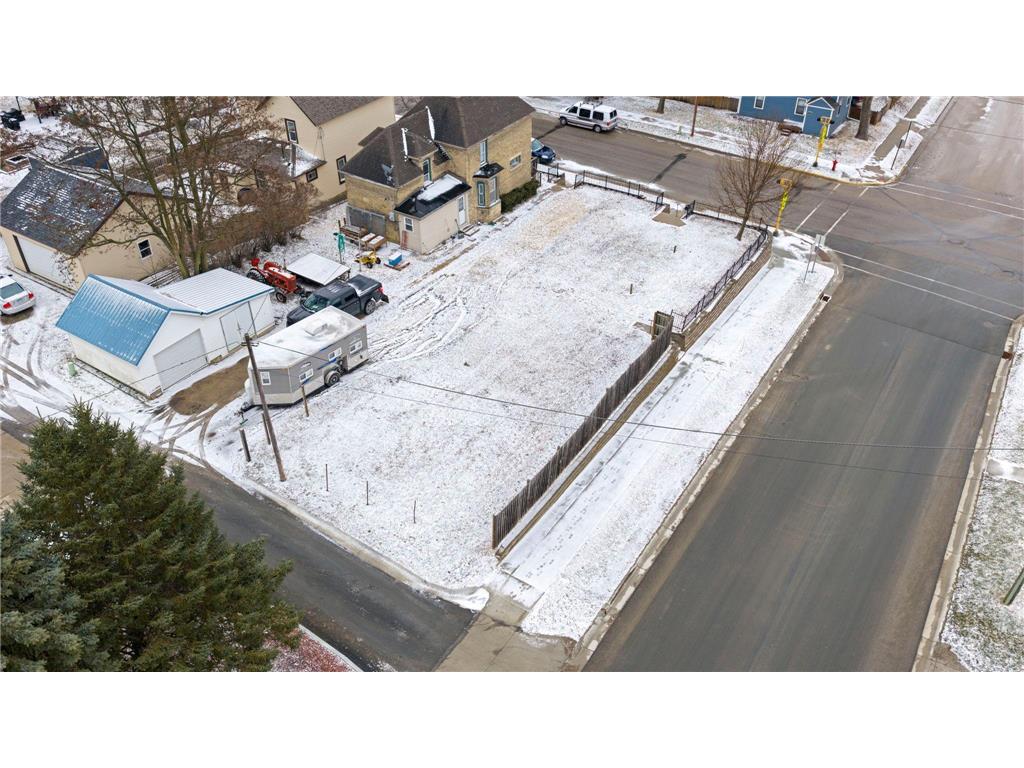 201 Boulevard Avenue NE Montgomery MN 56069 7030620 image2